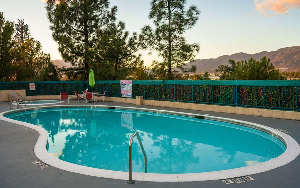 San Bernardino Inn & Suites Kemudahan gambar