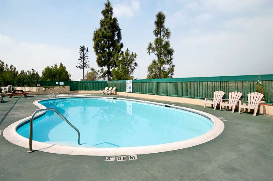 San Bernardino Inn & Suites Kemudahan gambar
