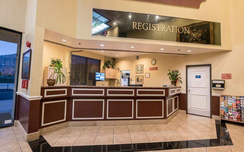 San Bernardino Inn & Suites Dalaman gambar